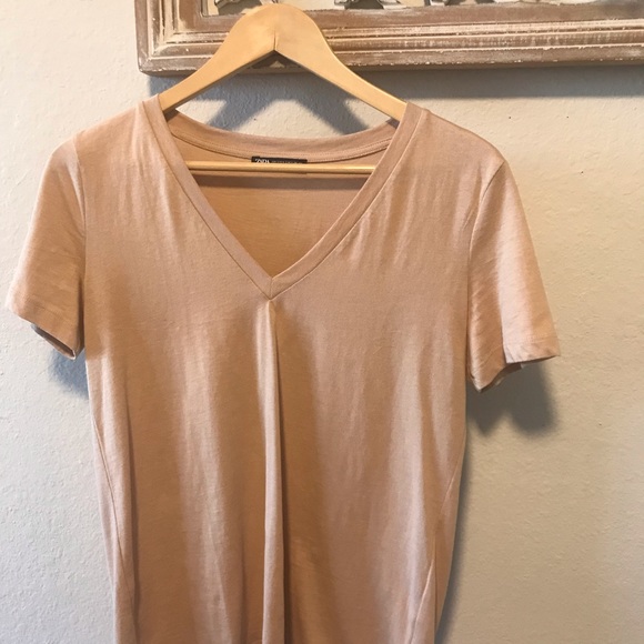 ๐ป Zara Basic V-Neck T- shirt short sleeves size (s) ๐ป๐ - Picture 3 of 6